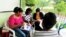 Mujeres de la Red Femenina de Cuba participan en un taller de intercambio de conocimientos en La Habana. (Facebook).