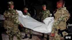 Un oficial, un suboficial y 10 soldados murieron cuando fueron atacados por las FARC en una zona fronteriza con Venezuela.