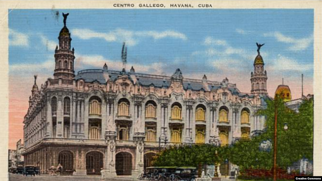 Una postal del Centro Gallego de La Habana.