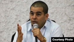 El diplomático Omar Rafael García Lazo, incluida en la lista negra de Represores Cubanos.