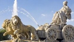 Estatuas y locos