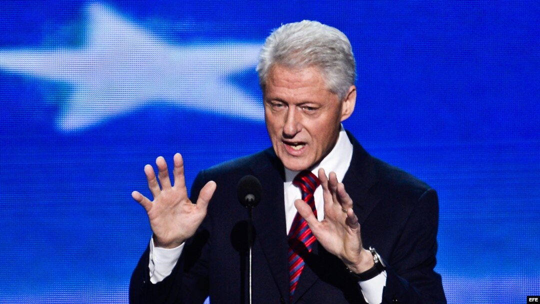 El expresidente estadounidense Bill Clinton habla en la convención del partido Demócrata en Charlotte, Carolina del Norte (EEUU). 