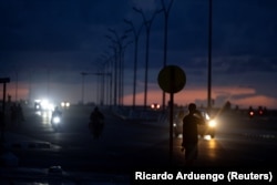 Los imparables apagones aumentan la sensación de inseguridad en Cuba.