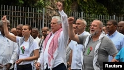 Miguel Díaz-Canel, y el primer ministro, Manuel Marrero Cruz, en La Habana, Cuba, el 14 de octubre de 2024. "El régimen brinda asistencia a numerosos países hostiles y grupos terroristas, incluidos Rusia, China, Irán, Hamás y Hezbolá", denunció EEUU.