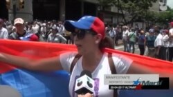 Oposición venezolana resiste violencia desatada por Maduro