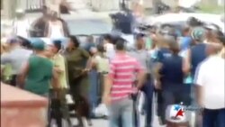 Arrestan y golpean a Damas de Blanco en La Habana