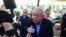 El alcalde de la ciudad de Miami, Tomás Regalado, acudió a la convocatoria.