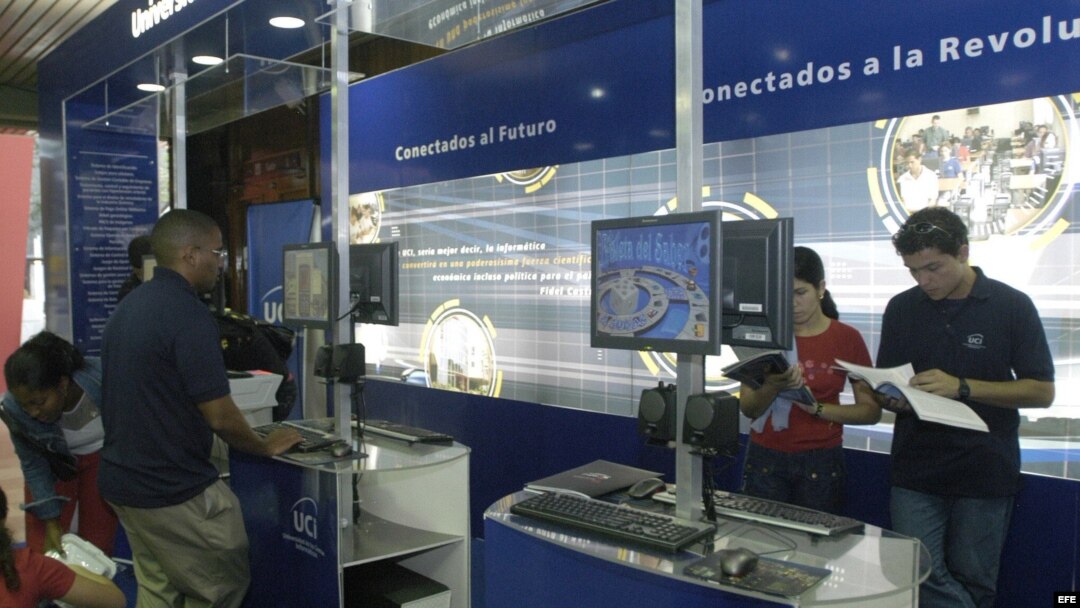 Feria Informática en Cuba 