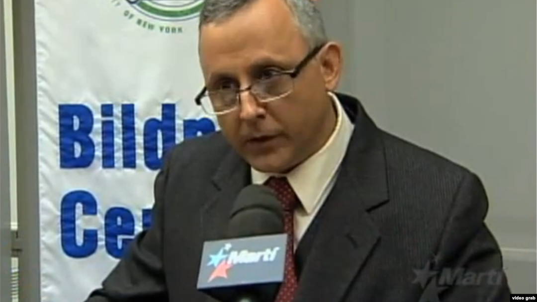 Roberto Veiga en una conferencia en Nueva York. Archivo