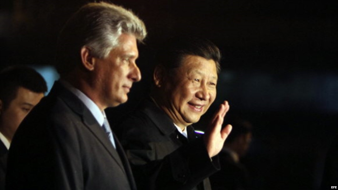 Xi Jinping llega a La Habana. 