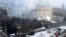 Las protestas llegaron hasta el edificio del Ayuntamiento de Almaty, la capital de Kazajistán.