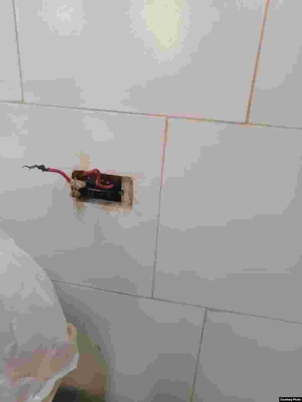 El sistema eléctrico está totalmente destruido.