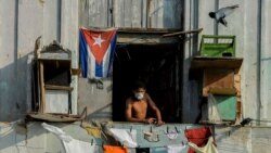 La falta de recursos y el relajamiento en la campaña de prevención, aumenta el riesgo de contagio de coronavirus en La Habana.