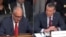 El congresista Mario Díaz-Balart pregunta al secretario de Guerra Pete Hegseth sobre Cuba en una sesión del Congreso. 