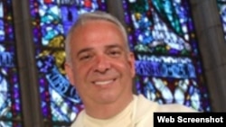 Monseñor Nelson Pérez