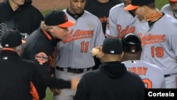 Los Orioles quedaron impresionados con el reporte hecho de Urrutia por un cazatalentos del béisbol. 