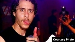 Tyron José González, "AK Canserbero", rapero venezolano. Foto del perfil de Twitter.