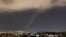 Horas después del lanzamiento en Jerusalén se escucharon sirenas y se pudo ver explosiones sobre el cielo / Foto: Amir Cohen (Reuters)
