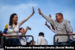 Edmundo González Urrutia junto a María Corina Machado tras las elecciones presidenciales en Venezuela.