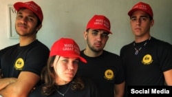 Jóvenes cubanos del proyecto “Fuera de la Caja”