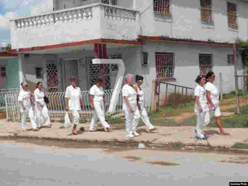 Damas de Blanco en Colón. Foto: @ivanlibre