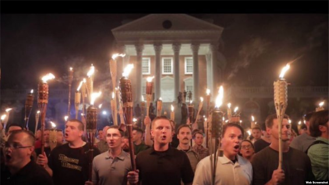 Manifestación de supremacistas blancos en Charlotteville, Va.