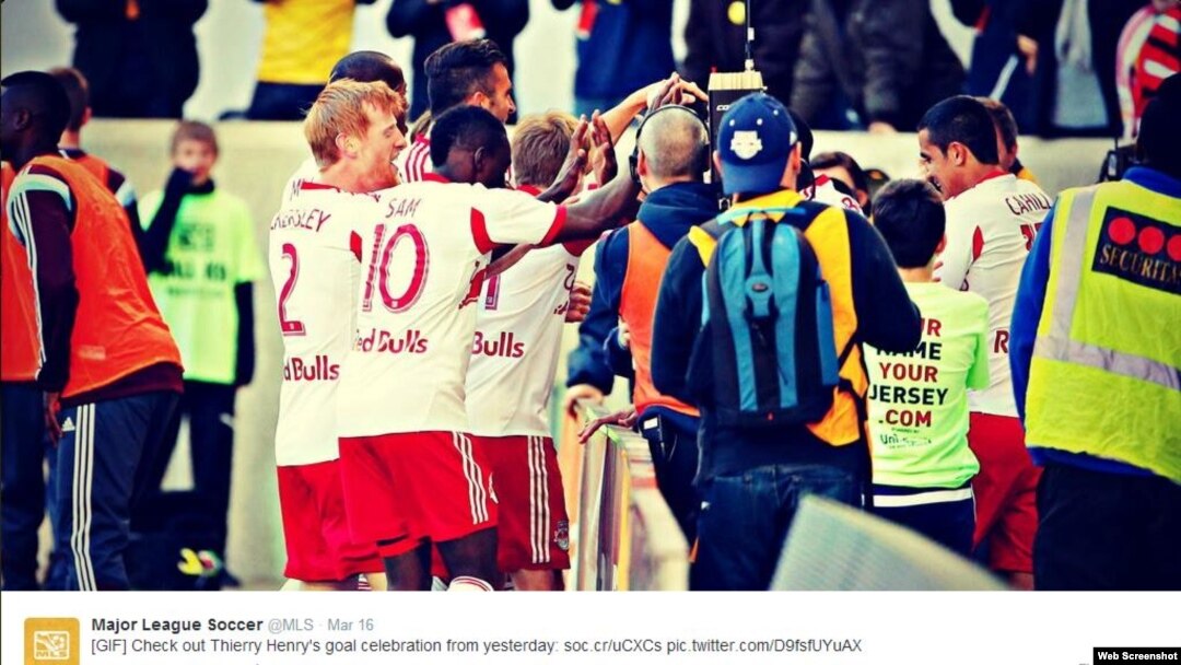 El francés Thierry Henry juega en los Red Bulls de Nueva York