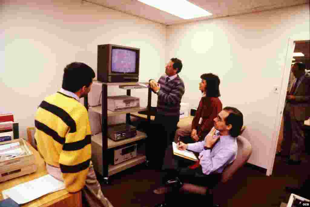 Eugenio Nigro, Alex Rivero, Clara Domínguez y Ramón Mestre, Radio Martí Washington.