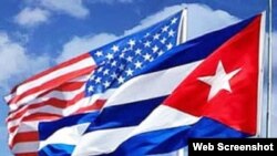 Banderas Cuba-EEUU.