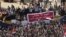 Protestas contra el presidente Mursi en la plaza Tahrir, en El Cairo, Egipto