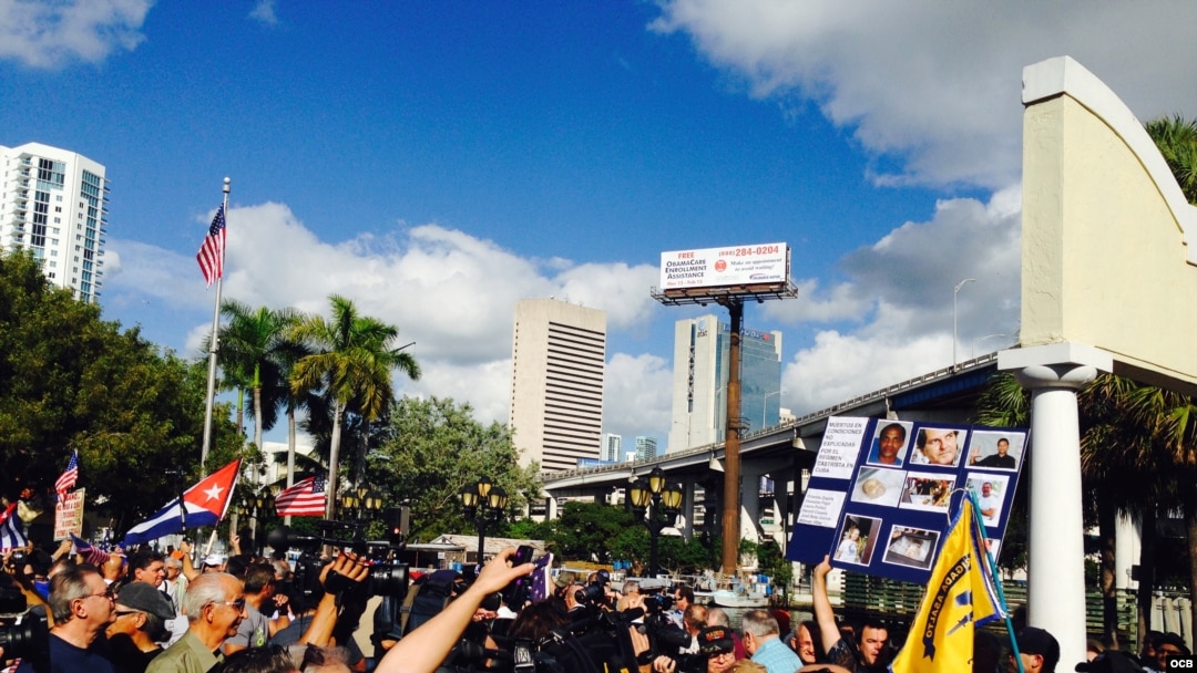 Manifestación de opositores en Miami.