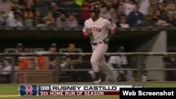 Rusney Castillo, quinto jonrón de la temporada.