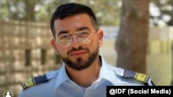El rehén fallecido, Ran Gvili, fue identificado y devuelto a Israel para su entierro, informaron las Fuerzas de Defensa Israelí. 