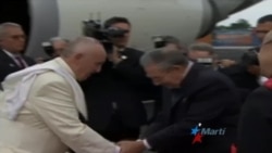 Cubanos dan cálida bienvenida al Papa Francisco