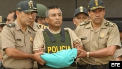 El "camarada Artemio" (c), último líder histórico del grupo Sendero Luminoso.