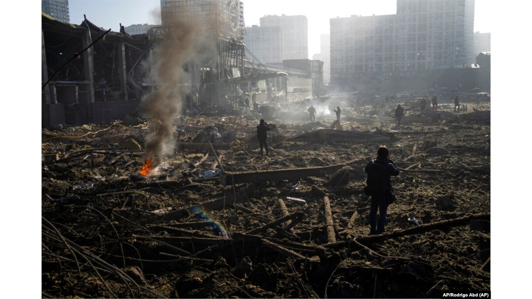 Imágenes revelan destrucción de Kyiv bajo bombardeo ruso