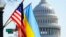 Las banderas de Ucrania, Estados Unidos y el Distrito de Columbia ondean en la Avenida Pensilvania cerca del Capitolio. (AP Foto/J. Scott Applewhite)