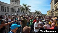 Manifestación popular el 11 de julio de 2021 en La Habana, Cuba