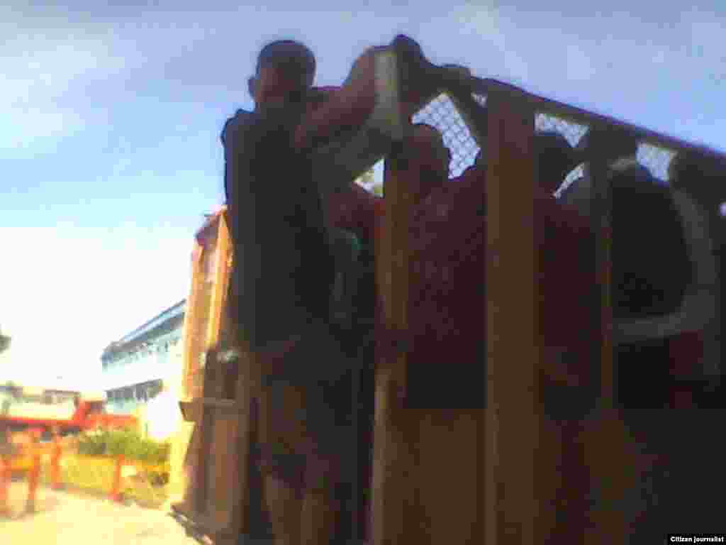 Carro-rastra uno de los medios de transporte más usados en Cuba