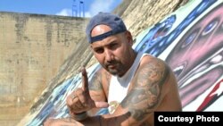 Tomás Cardoso entrevistó al artista Yulier P.