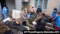 Cadáveres en Mariupol, Ucrania.