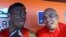 De izquierda a derecha Aroldis Chapman y Brayan Peña.