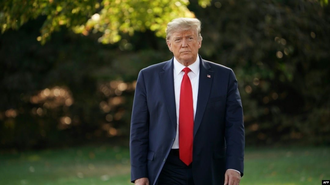 En esta foto de archivo, el Presidente Trump sale de la Oficina Oval el 16 de septiembre para viajar a Albuquerque (Foto: Mandel Ngan/AFP).