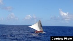 Velero haitiano rescatado por la Guardia Costera de EE UU.