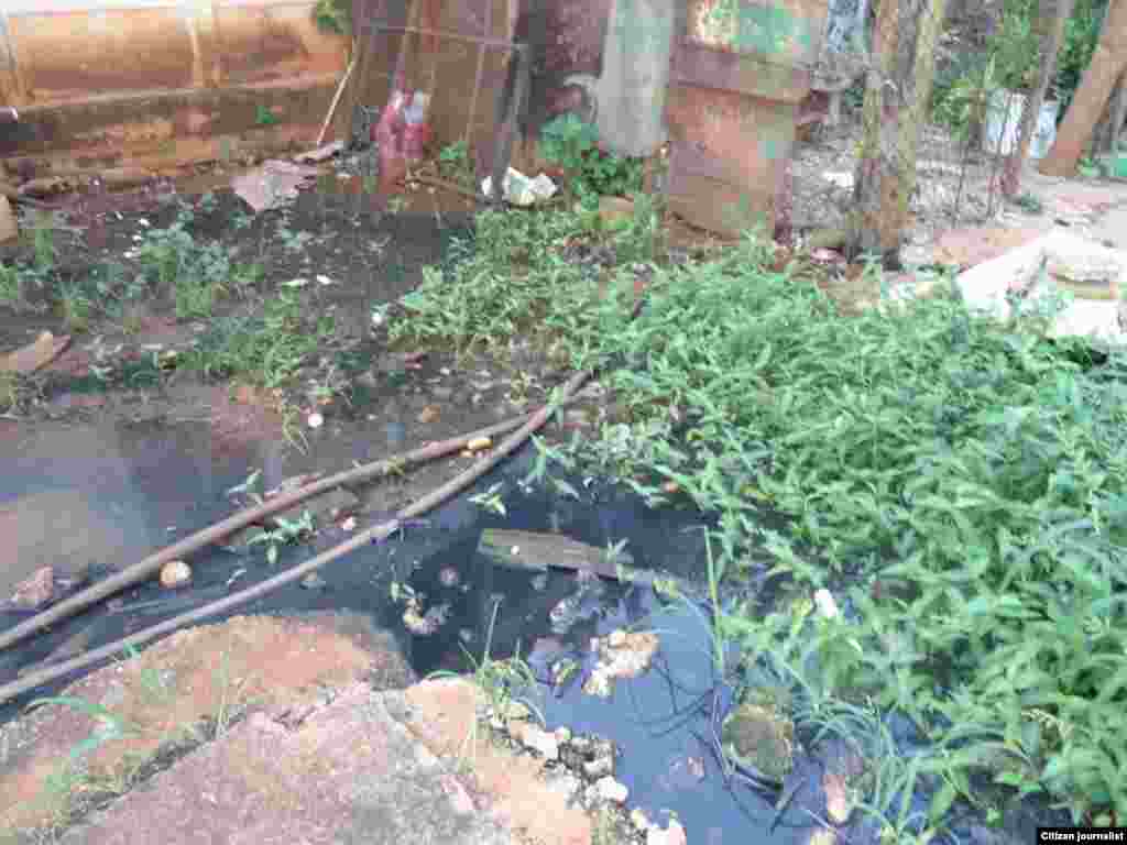 Reporta Cuba contaminacion edificios Guira de Melena foto Martha Domínguez Calero