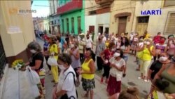 Cubanos ruegan protección a la virgen