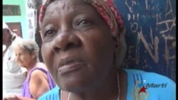 Ciudadanos desde la isla reaccionan ante escasez de papas