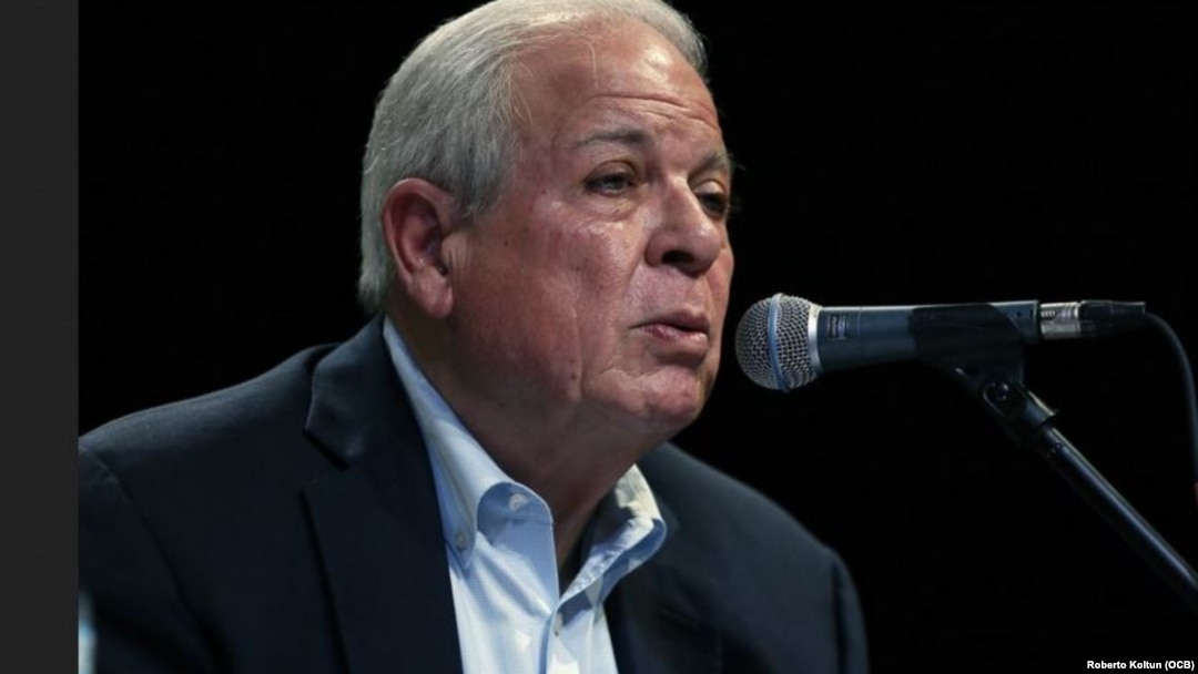 Tomás Regalado, director de la Oficina de Transmisiones a Cuba.
