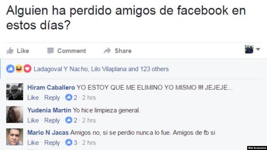 Comentarios en redes sociales sobre la pérdida de amigos por la muerte de Fidel Castro.