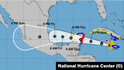 La tormenta Grace se dirige a México con vientos de 95 km/h.